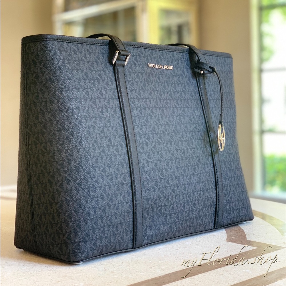 ⛔️SOLD OUT⛔️ Michael Kors Bag / Tote Black - Picture 3 of 5